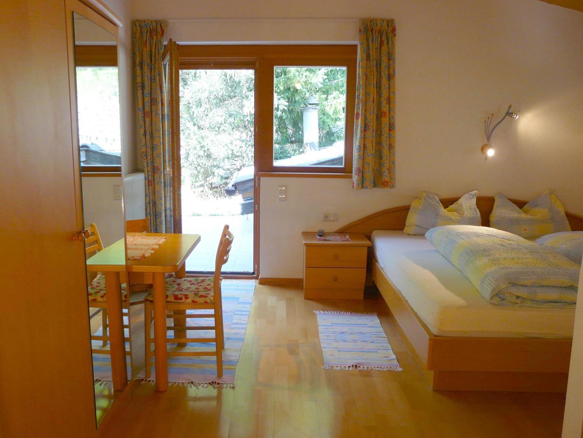 B & B Apartments Ortlerblick Слудерно Стая снимка